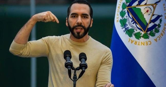 Bukele impone nuevas reglas en escuelas: uniforme, corte de cabello y saludo