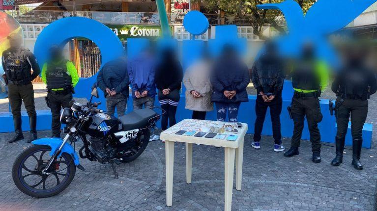Operativo nocturno en Quito deja armas, drogas y vehículos decomisados