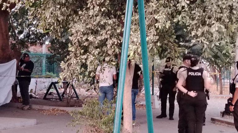 Tres hombres fueron asesinados dentro de un parque en Jaramijó, Manabí