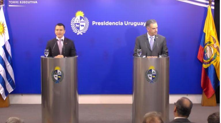 Ecuador y Uruguay firmaron dos acuerdos entre los ministerios de Defensa e Interior
