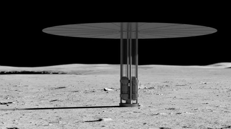 Imagen de la noticia: NASA acelera construcción de reactor nuclear en la Luna para 2023