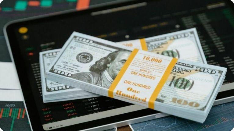 Estadísticas del desempeño de la economía ecuatoriana durante el primer semestre de 2025