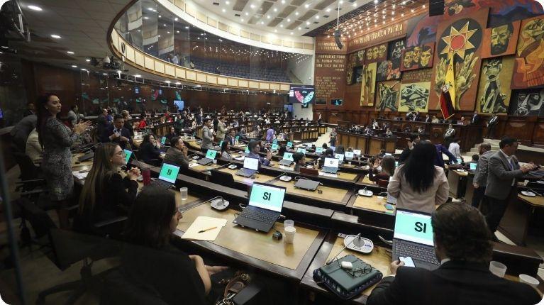 Ley de Transparencia Social se publicó en el Registro Oficial sin observaciones de Noboa