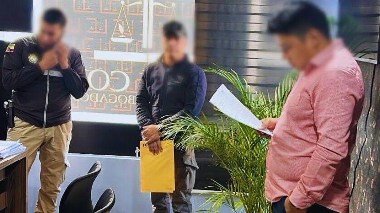 Allanan despacho de jueza e inmuebles de abogados en Chimborazo por presunta asociación Ilícita en caso ‘Bufete Con Toga’