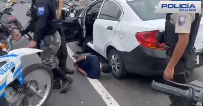 Presunto asaltante detenido en operativo en Guayaquil