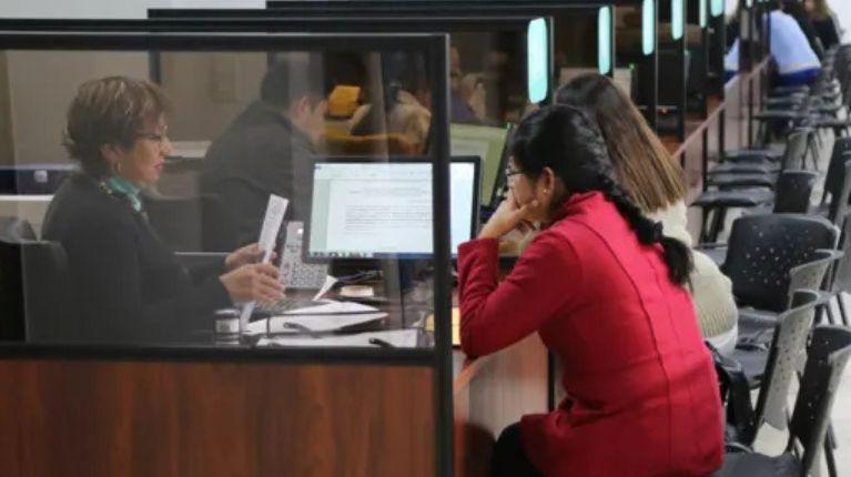 Plan piloto para evaluar a servidores públicos empezará en octubre de 2025, ¿cuándo será la primera evaluación oficial?