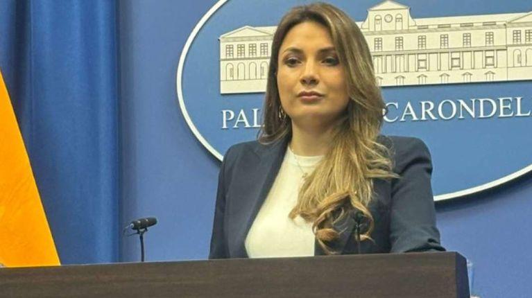 Anuncios del Gobierno: conexión vial entre Ecuador y Perú, créditos y canales para denuncias sobre el IESS