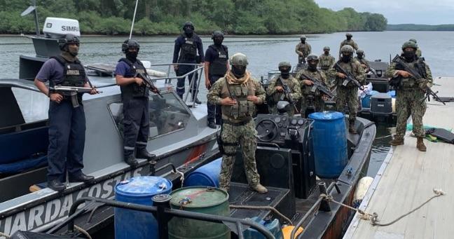Bandas delictivas estarían tras el tráfico de combustibles en Ecuador: ¿cuáles son y cómo operan?