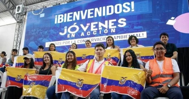 Jóvenes en Acción 2025: $400 cada tres meses