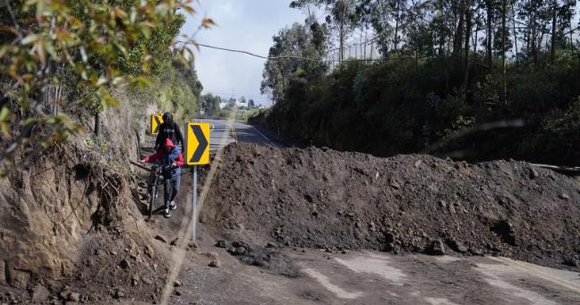 ¿Y el fin del paro en Ecuador?: vías cerradas por manifestantes este viernes, 17 de octubre