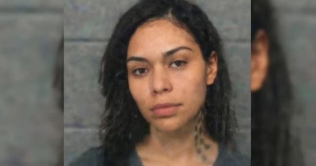 Mujer estafa a tres hombres cobrando la manutención del mismo niño