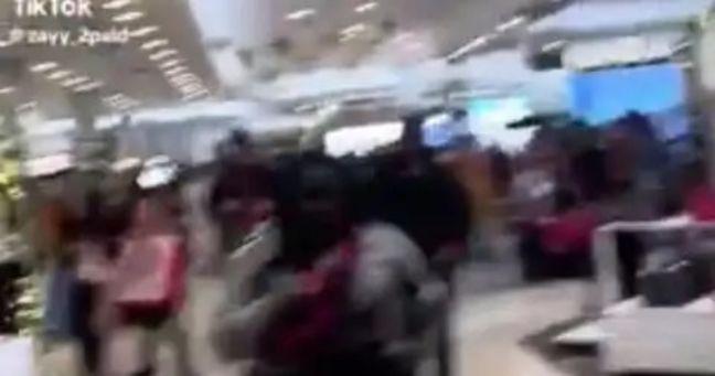Tiroteo desata pánico en pleno Black Friday: dos personas resultan heridas