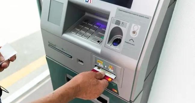 Imagen de la noticia: Alerta de nueva modalidad de robo en cajeros de Ecuador