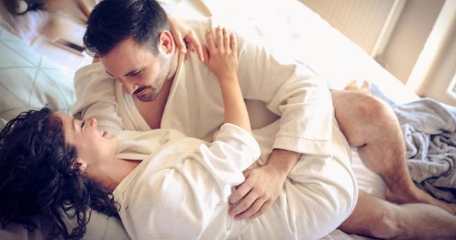 ¿Cuánto tiempo debes durar en la cama con tu pareja?: esto fue lo que reveló un estudio
