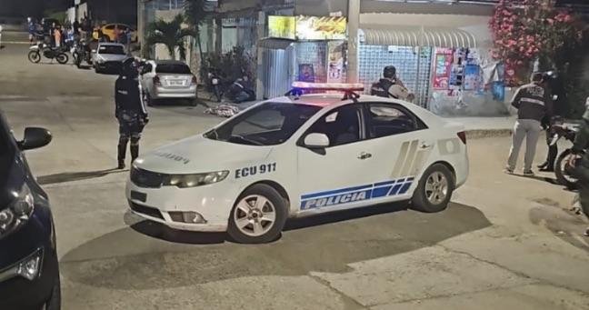 Imagen de la noticia: Ataque armado en Manta deja un hombre asesinado y una mujer herida
