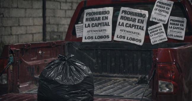 Hallan extremidad humana y panfletos en Quito