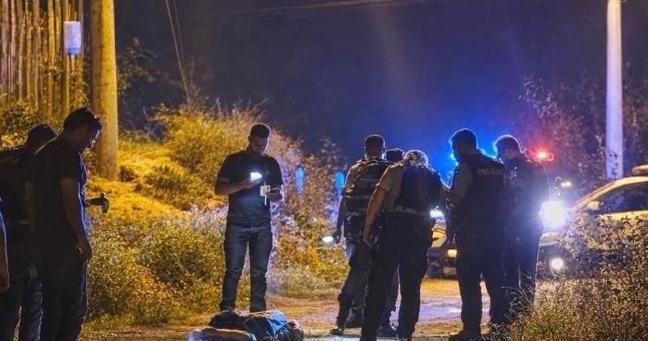 Imagen de la noticia: Ataques simultáneos dejan muertos en Manta y Montecristi