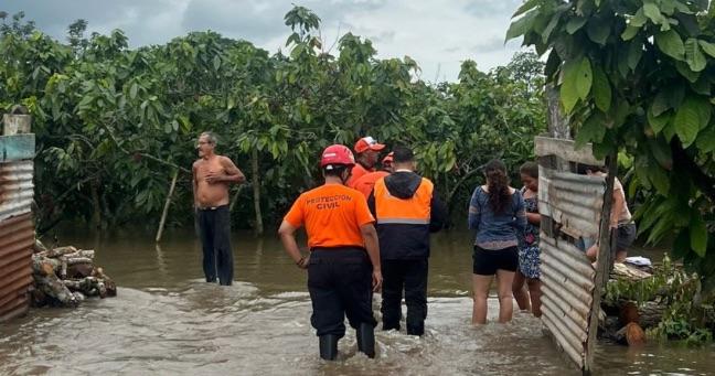 Emergencia por lluvias en Ecuador deja tres fallecidos y más de 9.000 afectados