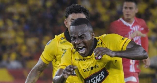 Barcelona cae 0-1 en su debut en Libertadores