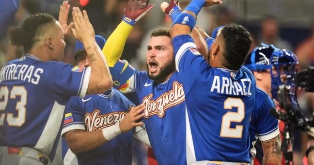 Venezuela gana el Clásico Mundial tras vencer a EE.UU.