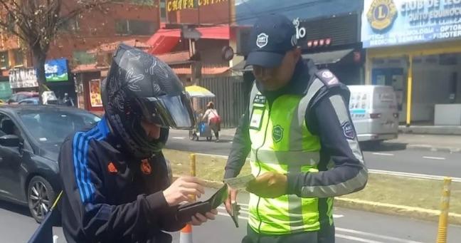Pico y placa en Quito: sanciones para este miércoles 25 de marzo