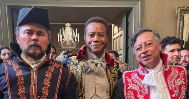 Presidente de Colombia debuta como actor de película