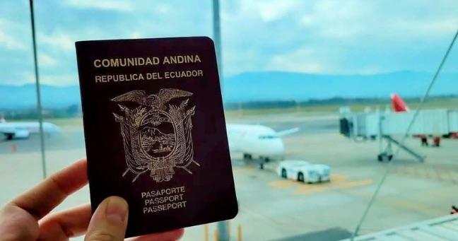 Ecuatorianos pueden viajar sin visa a 93 destinos en 2026