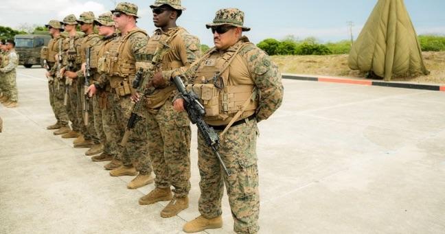 Fuerzas de élite de EE. UU. y Armada entrenan en Manabí