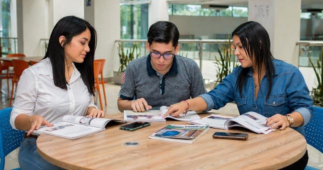 ¿Cuáles son las carreras mejor pagadas en Ecuador en 2026?: conoce la lista completa