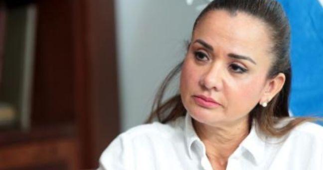 Marcela Aguiñaga anuncia su renuncia de la Prefectura del Guayas