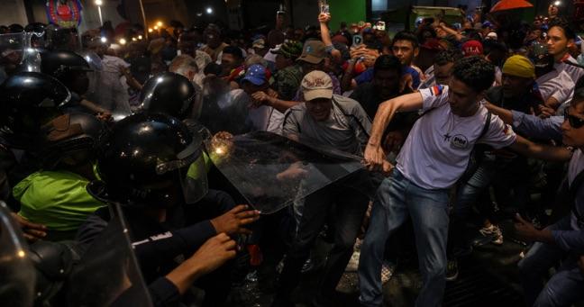 Protestas en Venezuela dejan denuncias de represión