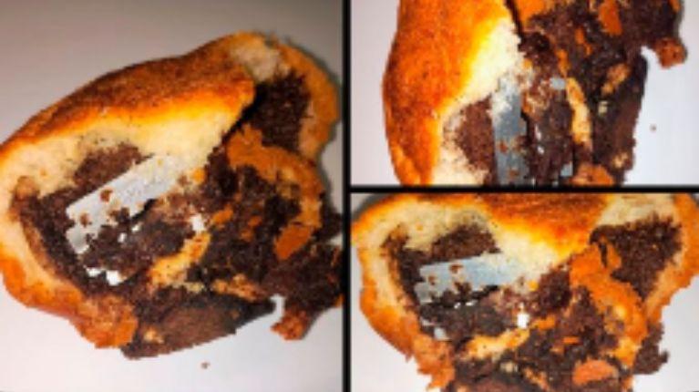 Panaderías clausuradas por plagas y contaminación en Quito: una cuchilla de afeitar dentro de un pan