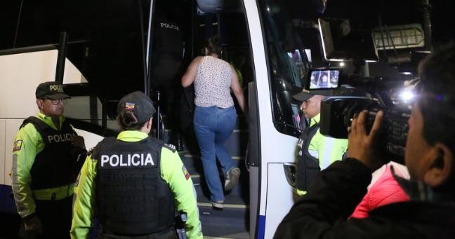 Primer día de toque de queda en Ecuador: ¿cuántos detenidos hubo?