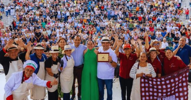 Manabí se toma la Mitad del Mundo con Festival gastronómico más grande del Ecuador