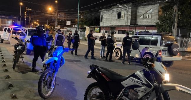 ¿Cuándo y a qué hora termina el toque de queda en Ecuador?