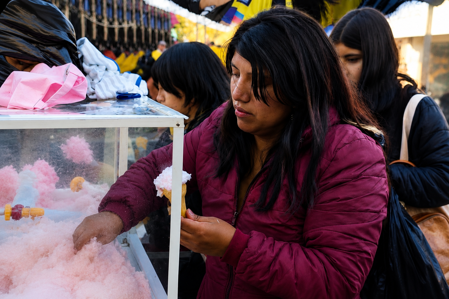 Promesa cumplida tras el triunfo de Ecuador: vendedora regaló espumilla a los hinchas
