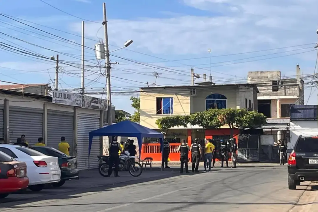 Imagen de la noticia: Hombres son atacados a tiros por sicarios en Manta, Manabí, este martes 30 de junio