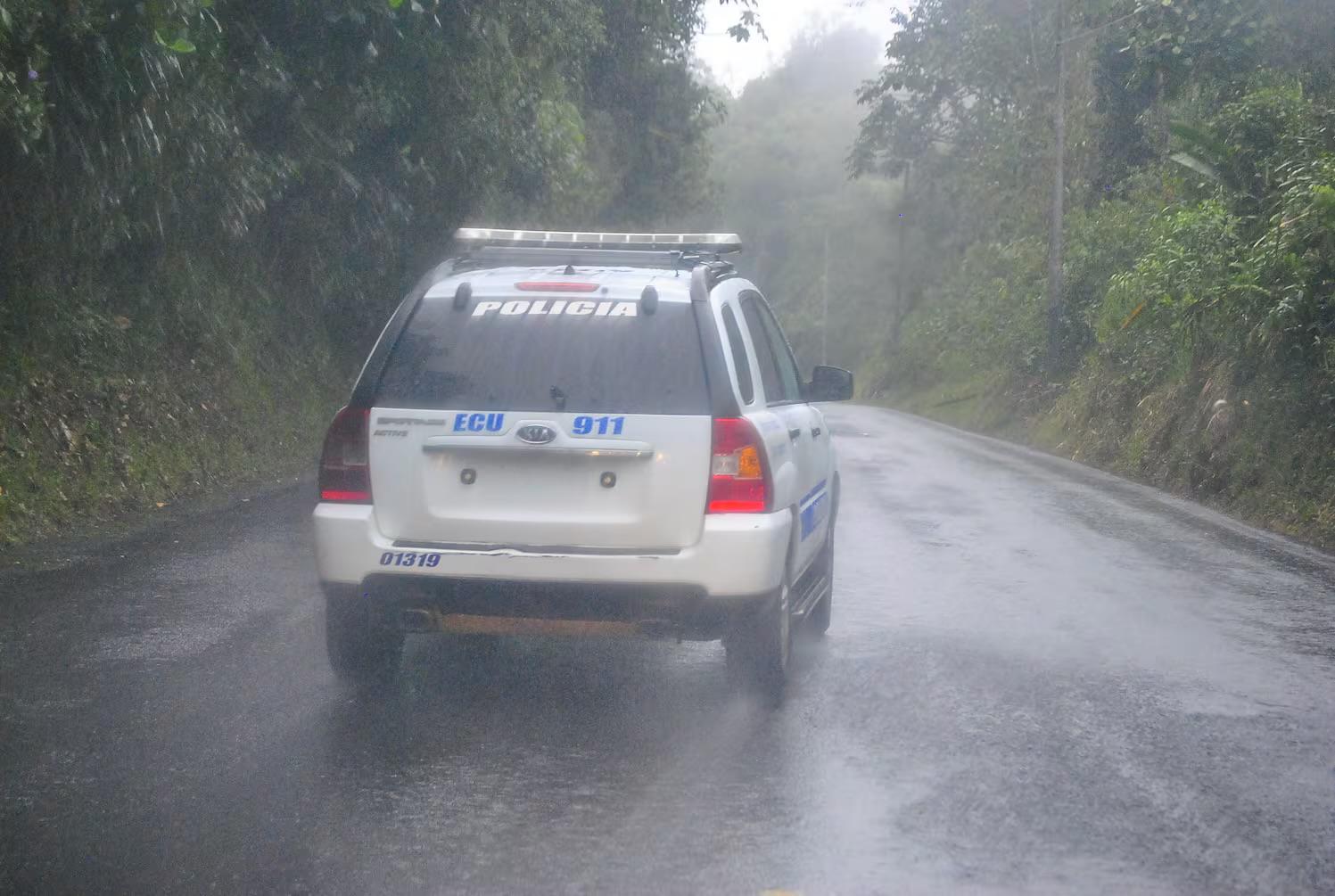 Ocho menores de edad son rescatados por la Policía en Riobamba tras ser reportados como secuestrados