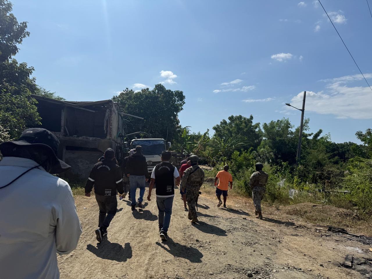 Fuerzas Armadas intervienen otra toma clandestina de agua en Montecristi: esto se conoce