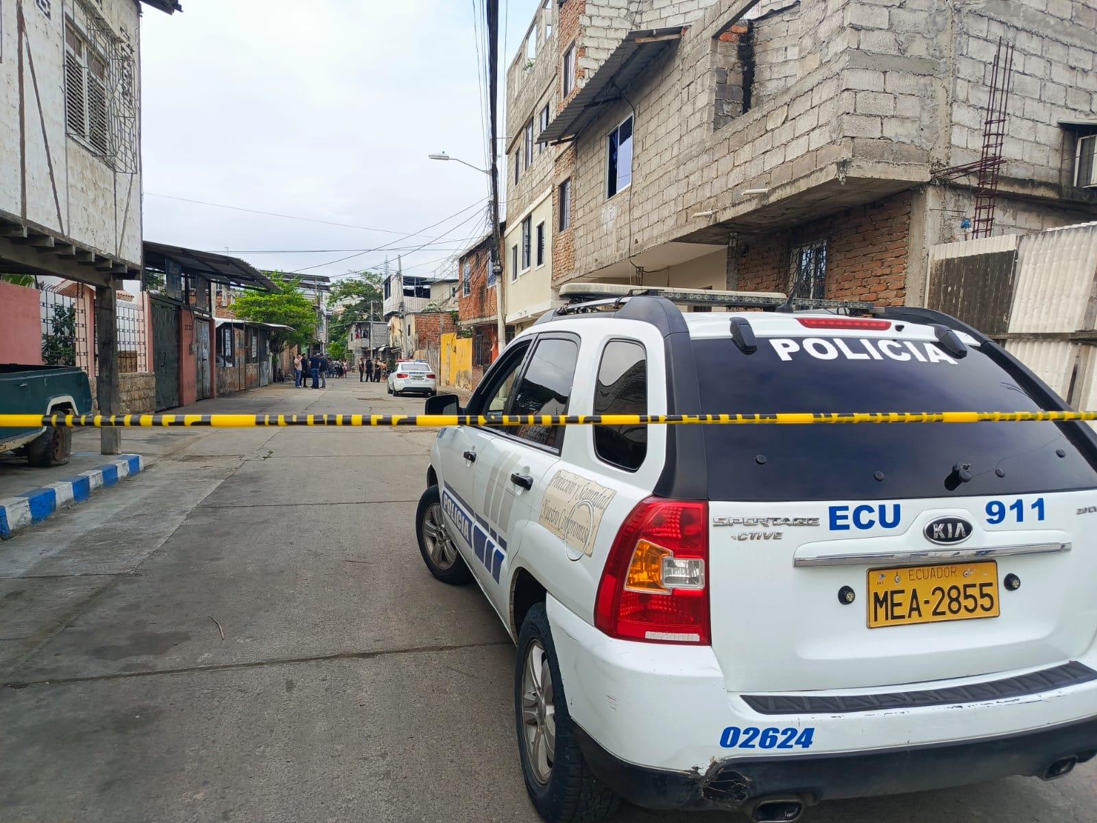 Imagen de la noticia: Taxista es asesinado en un nuevo hecho violento en Manta
