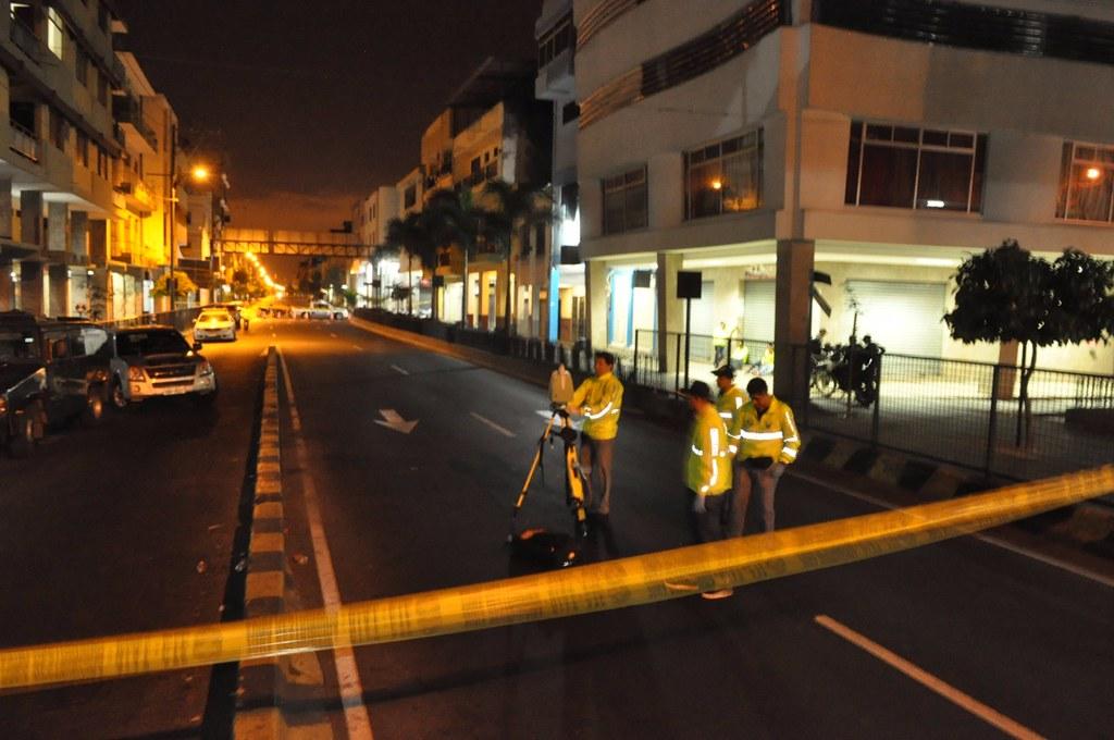 Imagen de la noticia: La violencia entre bandas criminales en Ecuador cobra la vida de niños