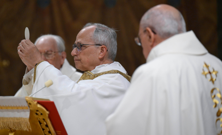 Imagen de la noticia: Papa León XIV celebra su primera misa oficial en la Capilla Sixtina