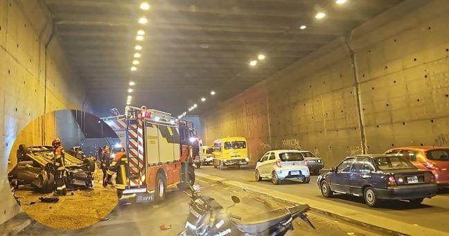 Imagen de la noticia: Accidente en San Carlos, Quito: seis heridos y fuerte congestión vehicular