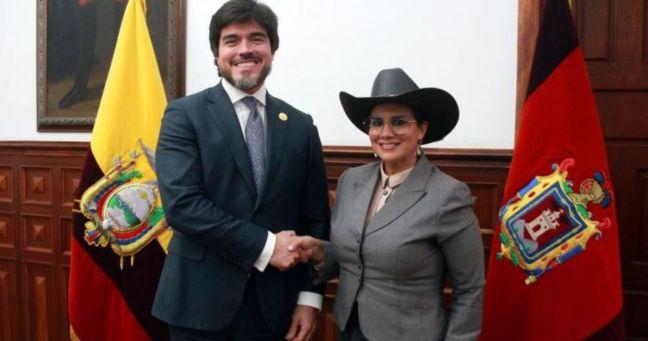 Imagen de la noticia: Mónica Salazar se une al oficialismo: exasambleísta del correísmo respalda acuerdo legislativo de Noboa