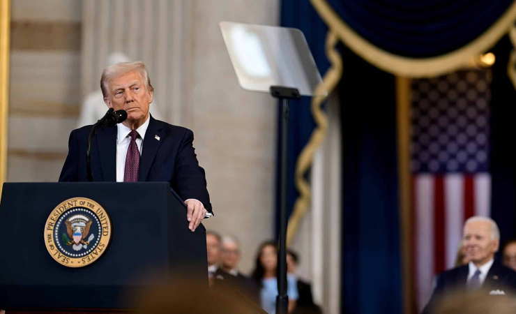 Imagen de la noticia: Trump advierte a Irán tras ataque israelí: “Lleguen a un acuerdo antes de que no quede nada”