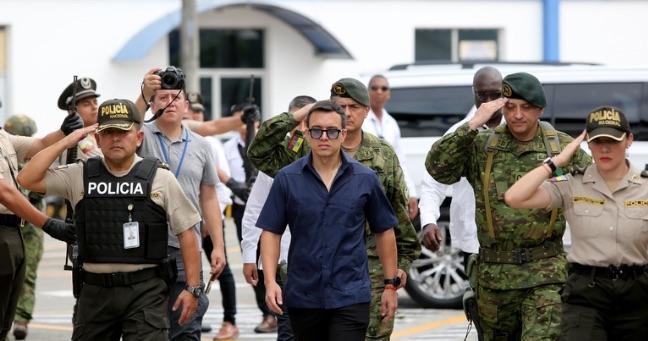 Imagen de la noticia: Noboa defiende su gestión: habla de logros económicos y lucha contra el crimen