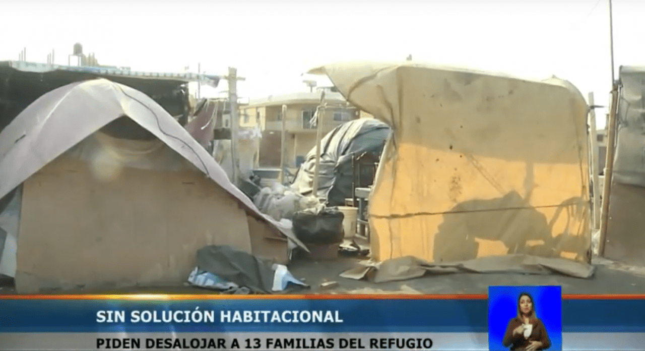 Imagen de la noticia: Manta: Familias del refugio Santa Fe piden ayuda por desalojo