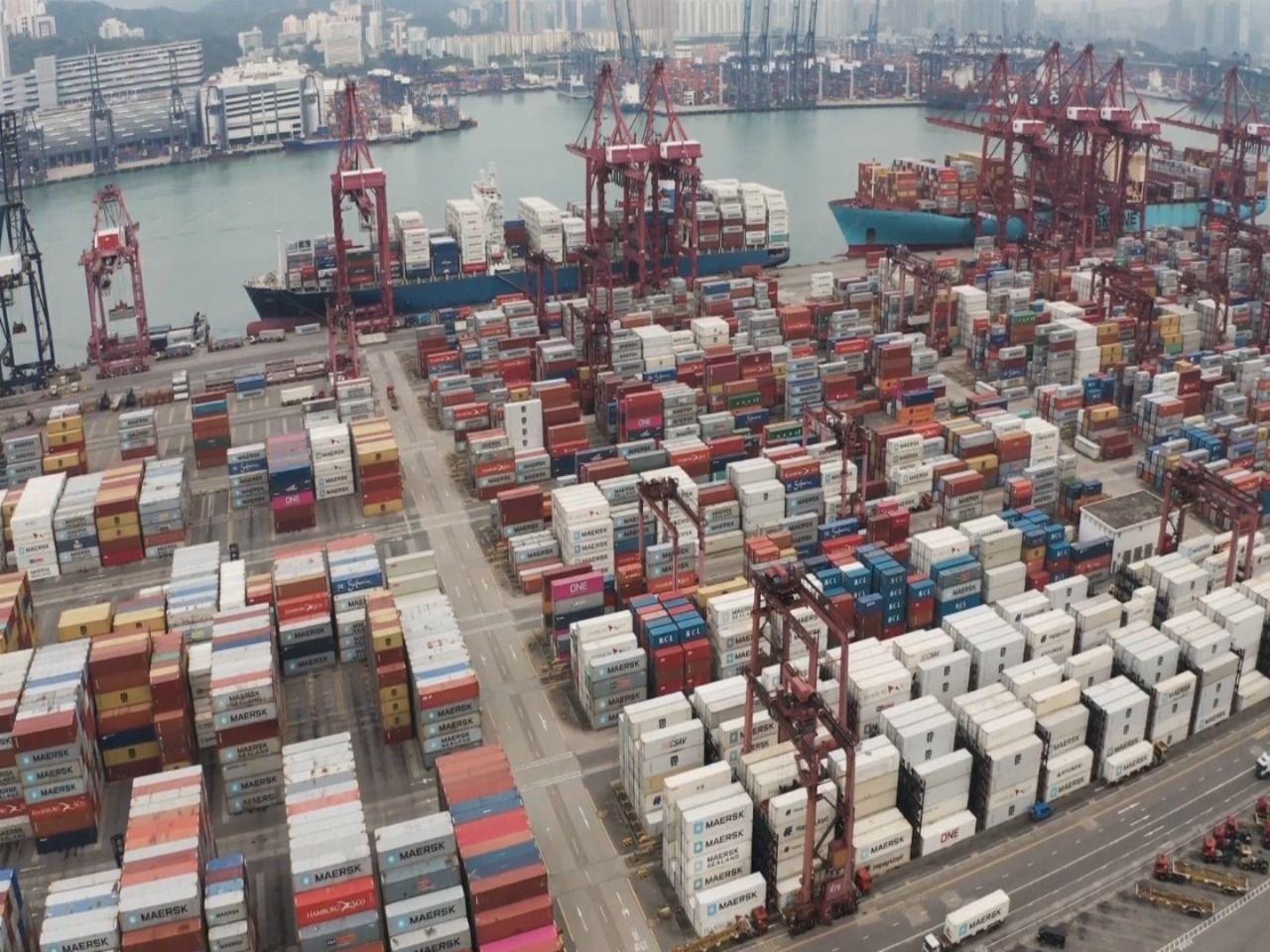Imagen de la noticia: ¿Qué está haciendo el gobierno por las pérdidas en el sector exportador?