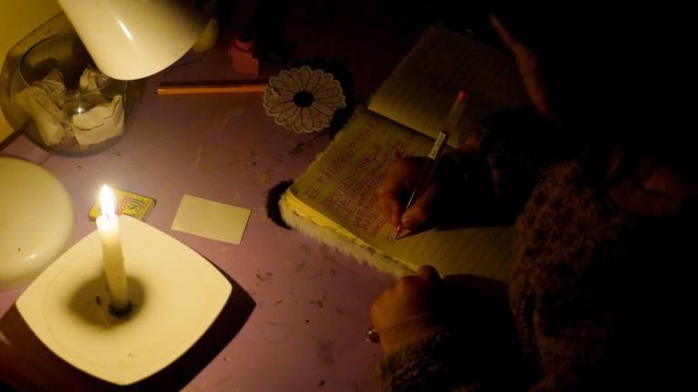 Imagen de la noticia: Horarios de cortes de luz del 15 al 17 de noviembre en Ecuador