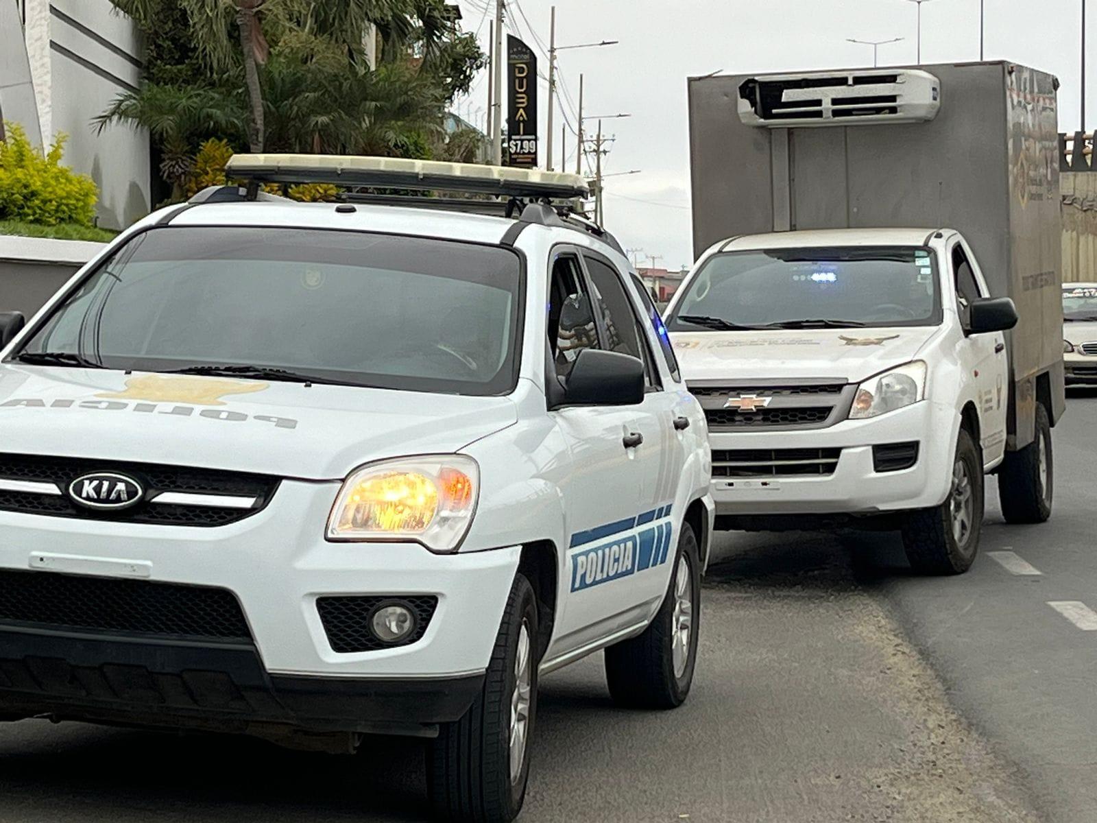 Imagen de la noticia: Hallan sin vida a tres personas en un motel de Manabí: entre ellos un policía